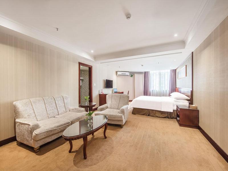Vienna Hotel Shiqiao Metro Station Guangzhou Buitenkant foto