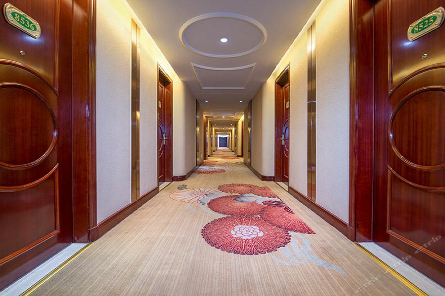Vienna Hotel Shiqiao Metro Station Guangzhou Buitenkant foto